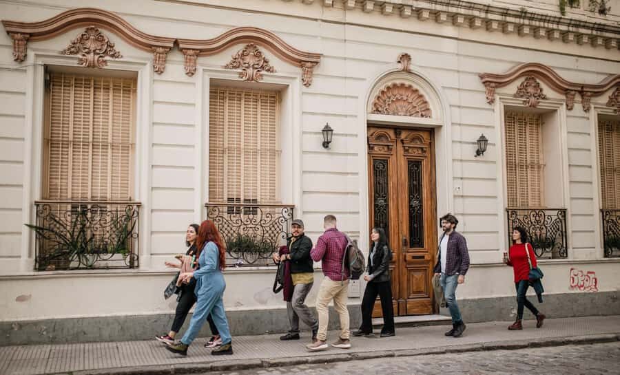San Telmo: Historical Guided Tour with Street Food & Drinks - What to expect if you have dietary needs