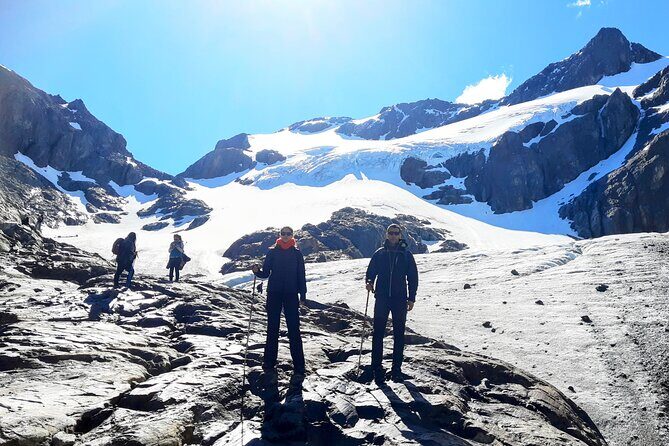 Small group Trekking to Vinciguerra Glacier and Témpanos Lagoon - Getting going: Cerro Alarken before the Valley of Andorra