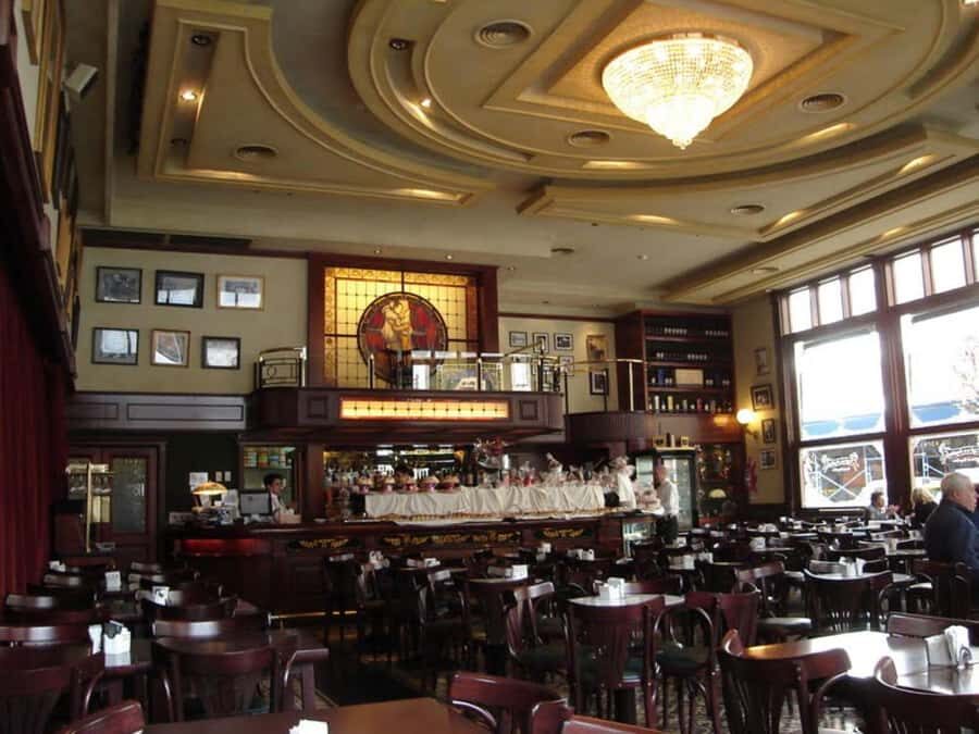 Tango Show at Café de los Angelitos - Should you book Tango at Café de los Angelitos?