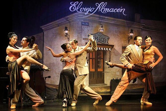 Tango Show: "El Viejo Almacén" - El Viejo Almacén in San Telmo: the tango atmosphere you came for