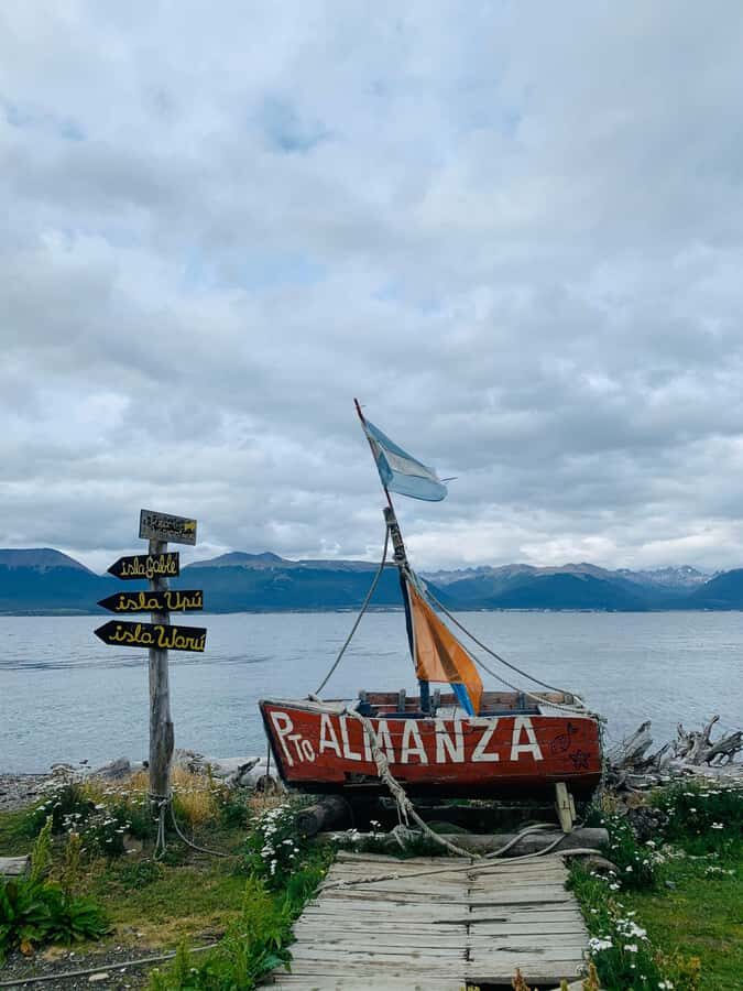 USHUAIA: ALMANZA, THE SPIDER CRAB ROUTE & PENGUIN SIGHTING - Provincial Route J and La Ruta de la Centolla: the working coast behind the postcards