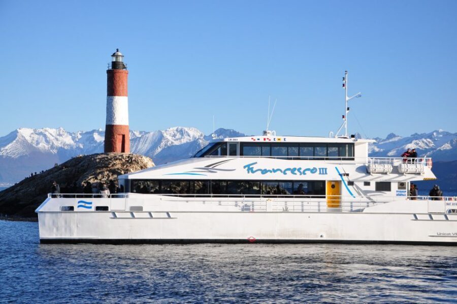 Ushuaia: Beagle Channel & Sea Wolves Island Catamaran Cruise - Puerto Karelo and the Yamana Conchero Walk: Culture in 20 Minutes