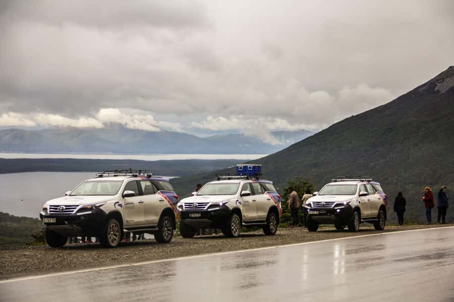 Ushuaia: Off-Road 4X4 Lakes Tour - Lunch in the Fuegian Forest Refuge: BBQ, Choripan, and Malbec
