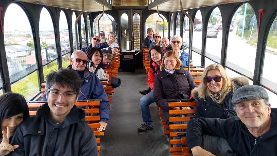 Ushuaia: Panoramic City Train Tour - Coffee Included, Optional Pro Photos, and Seat Notes