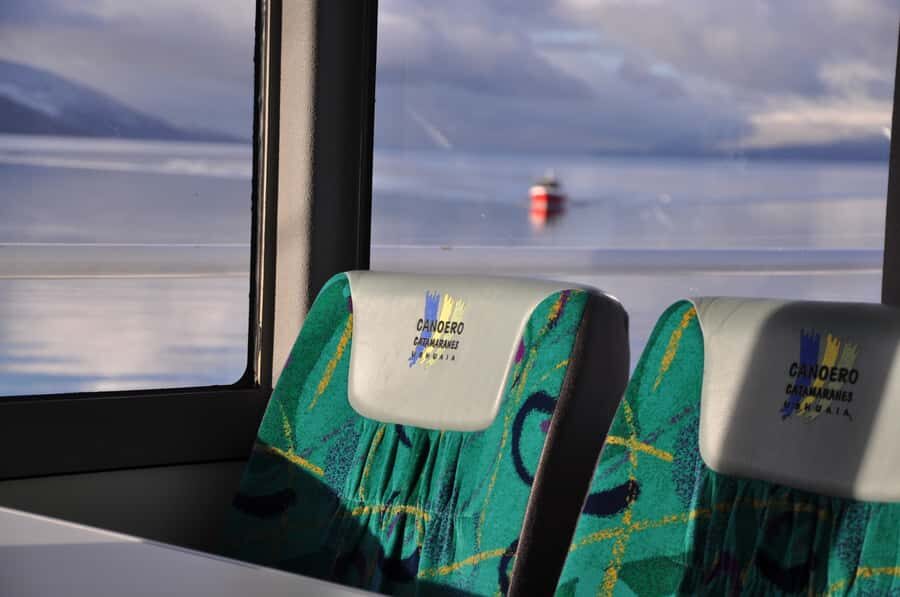 Ushuaia: Penguin Watching Tour by Catamaran - The guides, the commentary, and the audio challenge